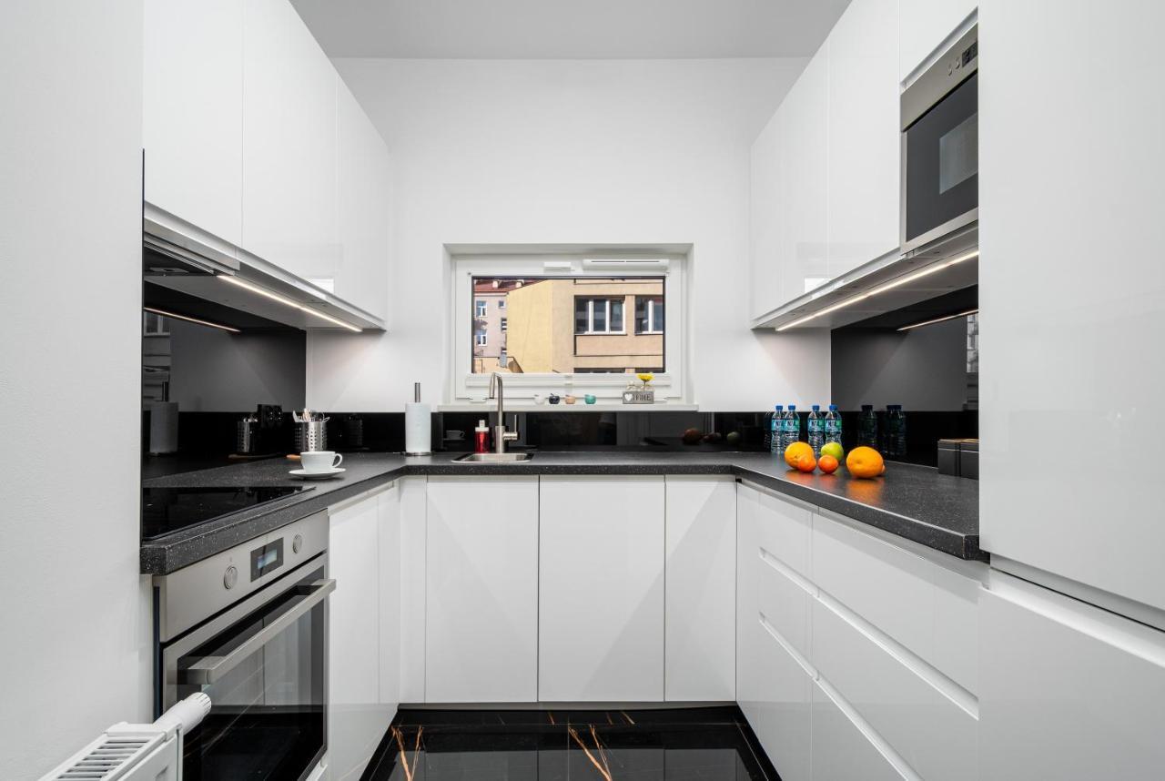 Your Apartments Okrzei 12 Warsaw Exterior photo